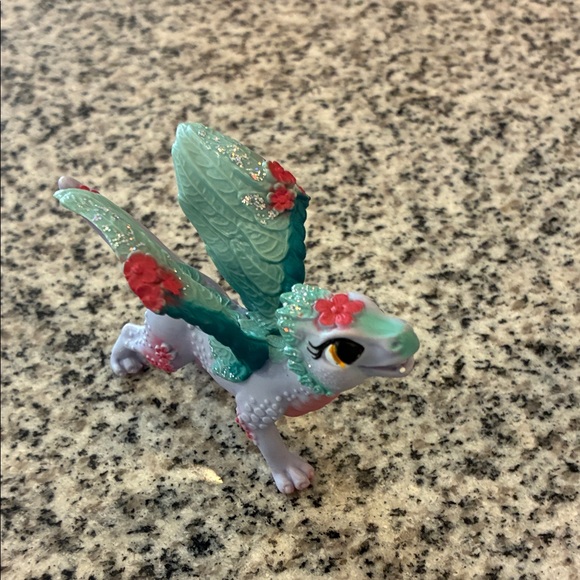 Bayala Schleich unicorn and dragon toy lot - Picture 15 of 16